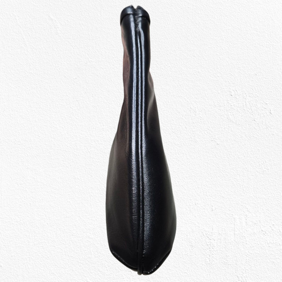 1970s Vintage Black Genuine Leather Ruched Morris Moskowitz Designer Clutch Bag - Picture 3 of 13